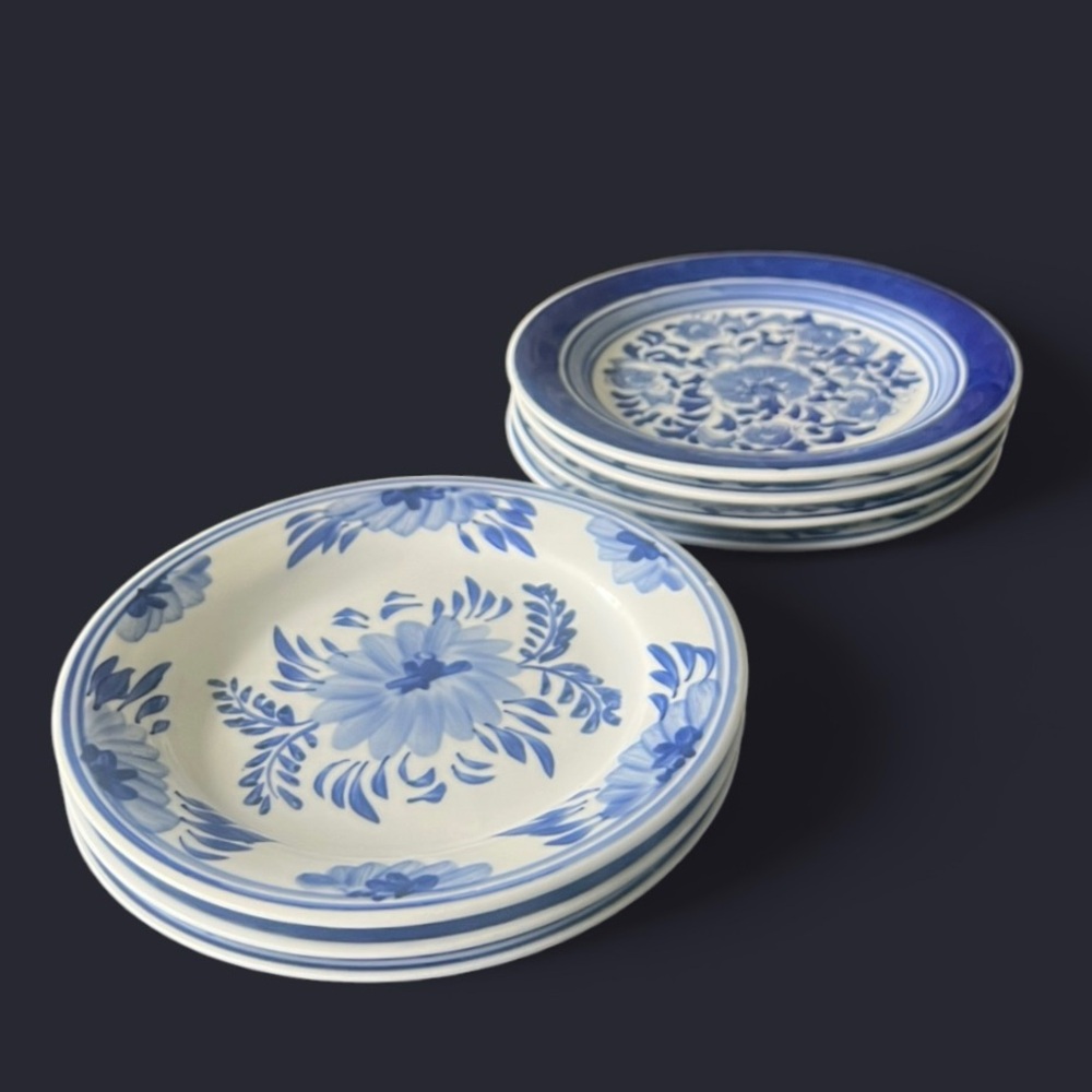 Set of 7 Vintage Centrum Ceramics Blue and White Floral 7" Dessert/Salad Plates